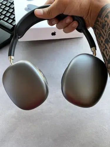 APPLE AIRPODS MAX USA EDITION - Youth Upgrade Shop