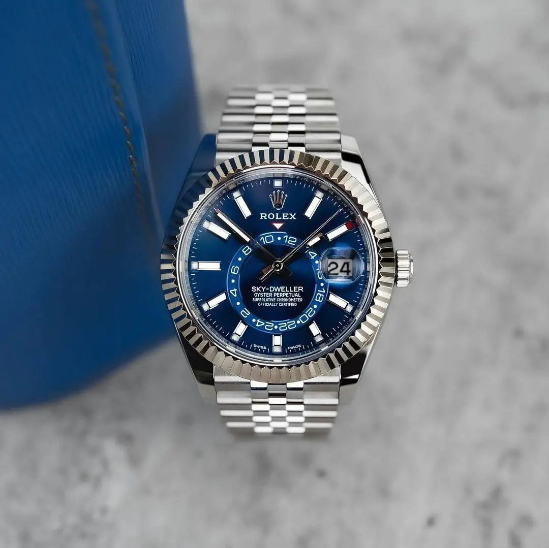 Rolex Oyster Perpetual Skydweller 24 hr Analog For Men Billioniare