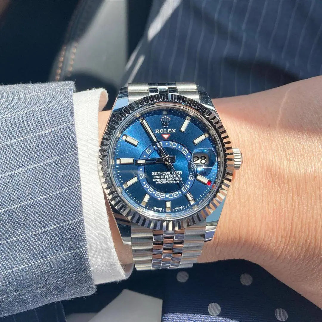 Rolex Oyster Perpetual Skydweller 24 hr Analog For Men Billioniare