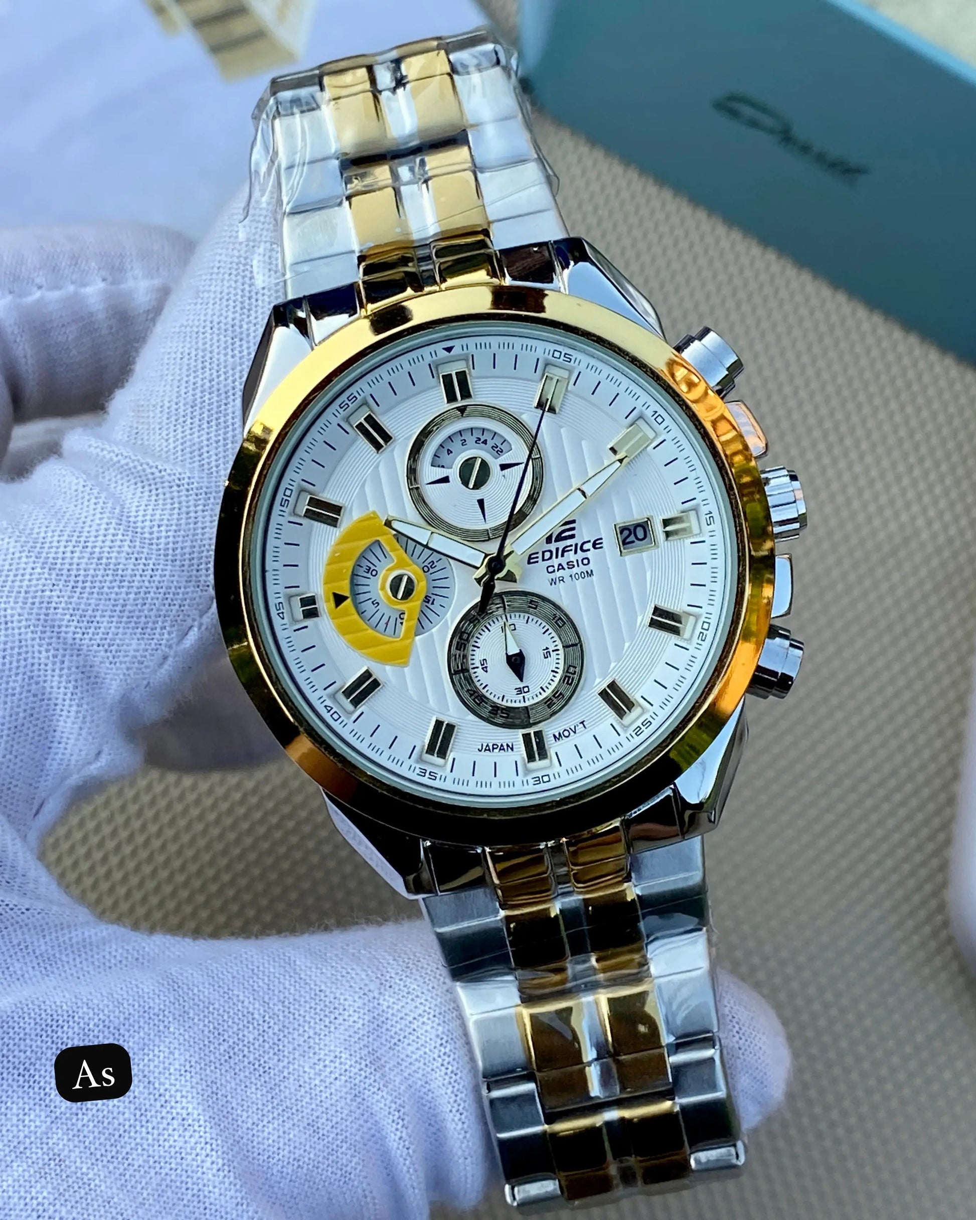 Casio Edifice EFR - 539 White Rich Look Analog For Men Billioniare