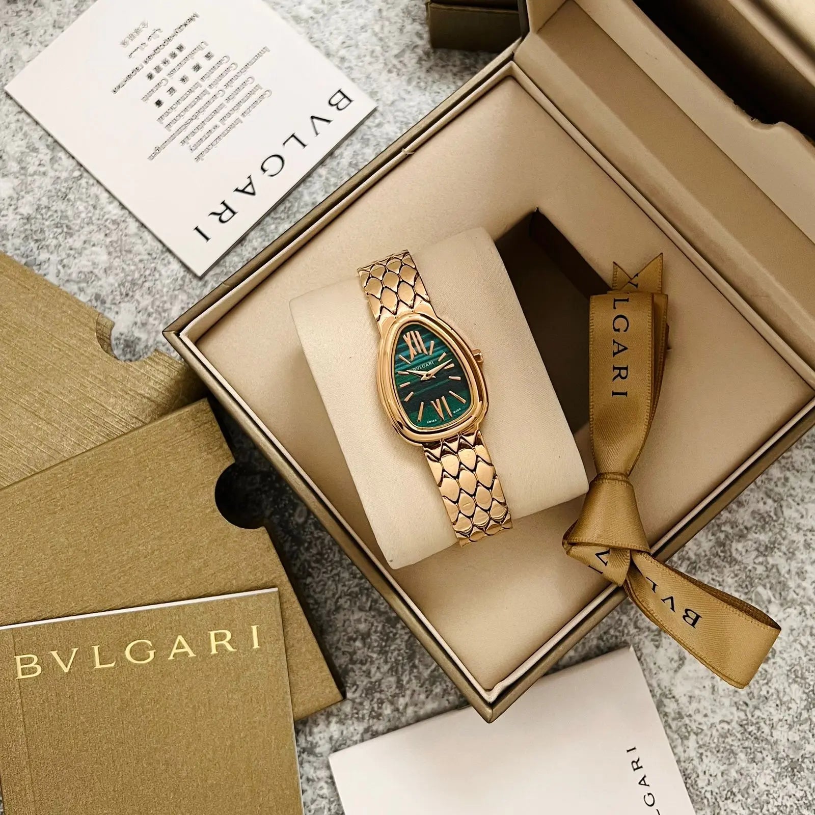 BVLGARI SERPENTI SEDUTTORI Analog Watch For Women Billioniare