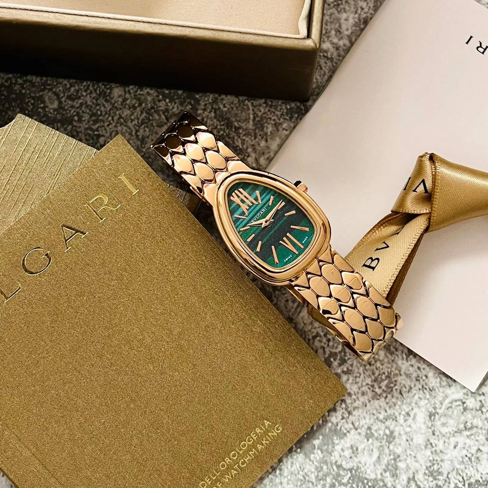 BVLGARI SERPENTI SEDUTTORI Analog Watch For Women Billioniare