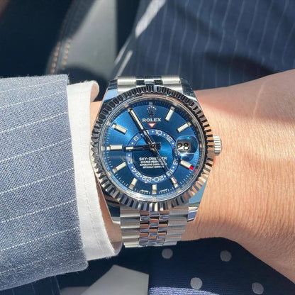 Rolex Oyster Perpetual Skydweller 24 hr Analog For Men Billioniare