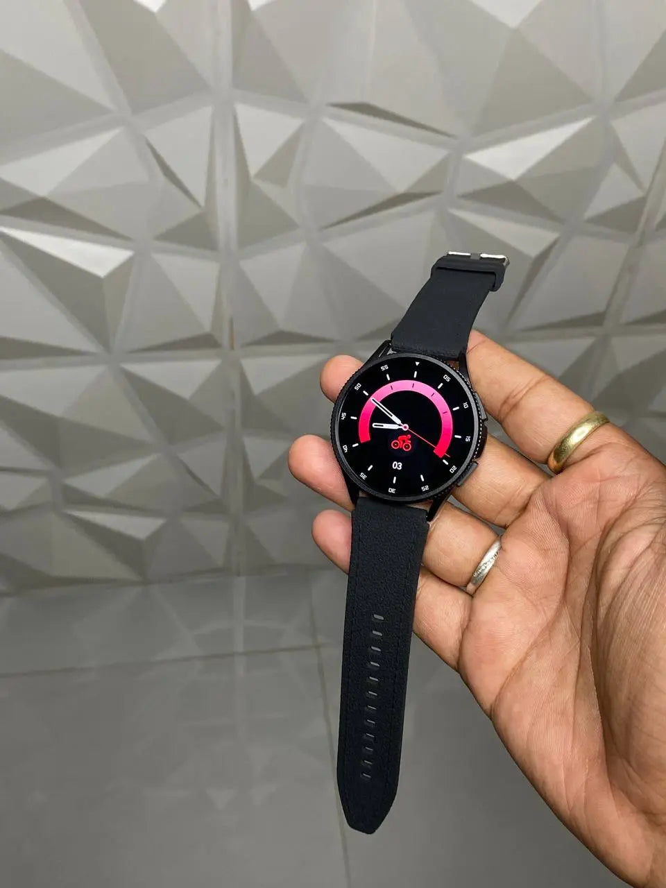 Stylish Samsung Galaxy Watch 6 Classic Smartwatch Unisex 1 Billioniare
